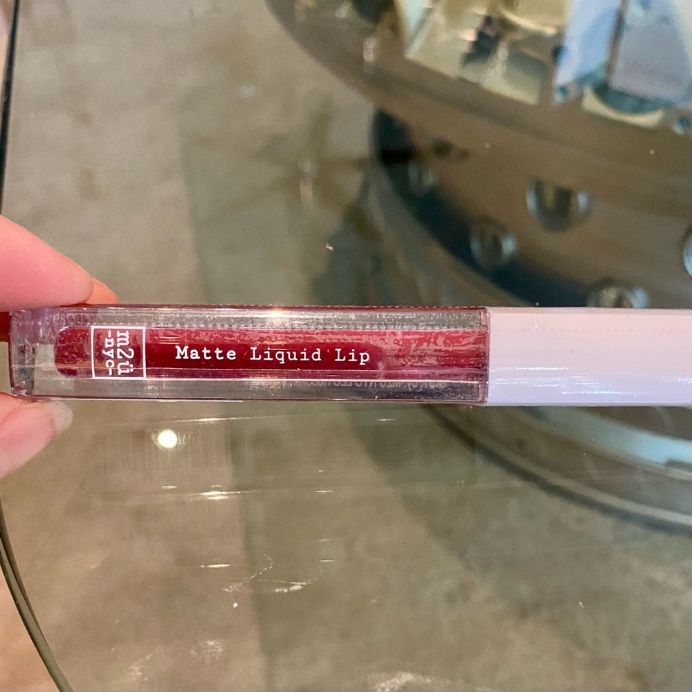 Make up / Nail / Skin Care Bundle— ❤️ 7 travel trial sized, 3 Full Sized ! - Picture 9 of 16
